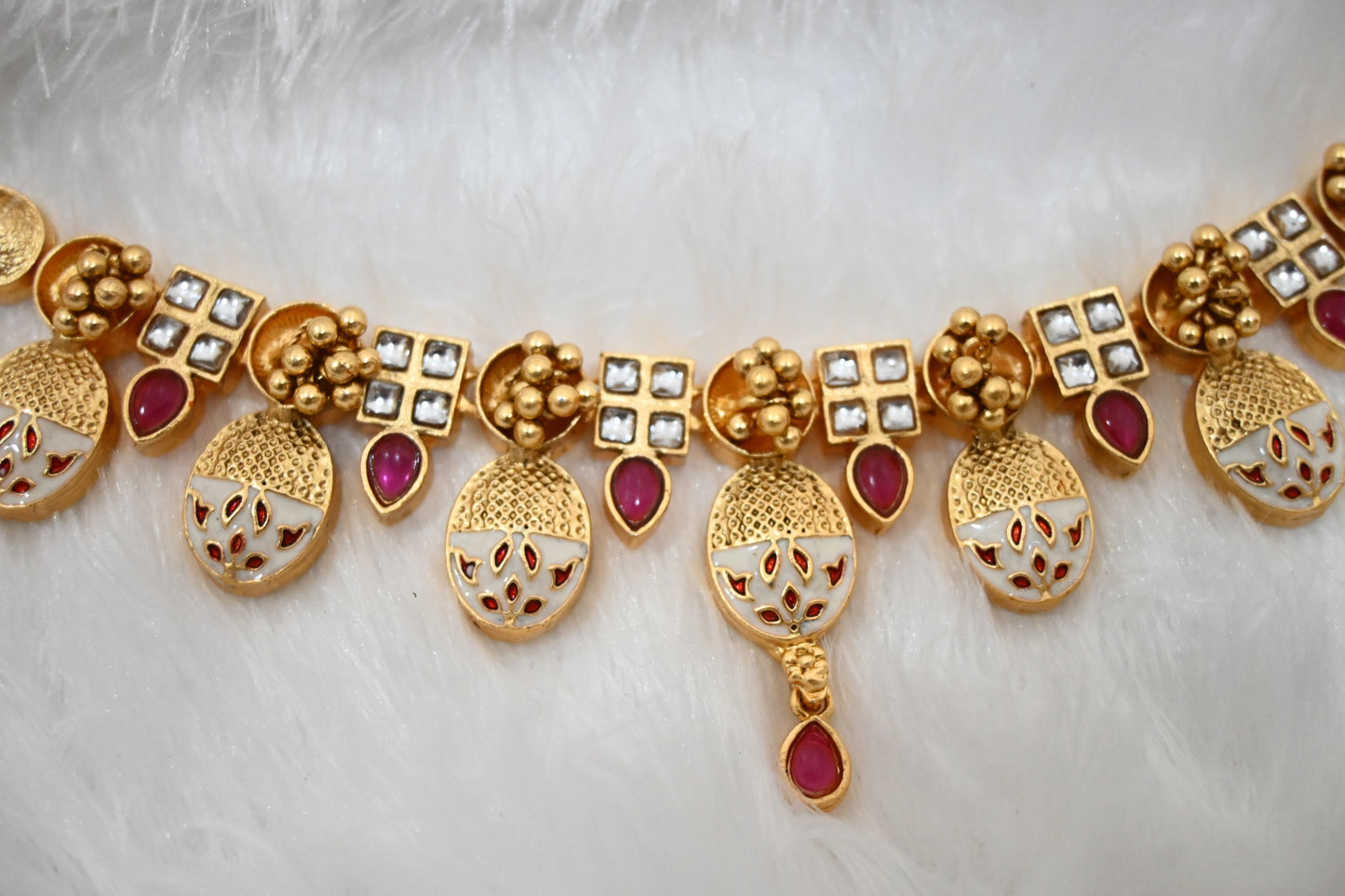 Traditional Kundan Choker Necklace with Meenakari Drops