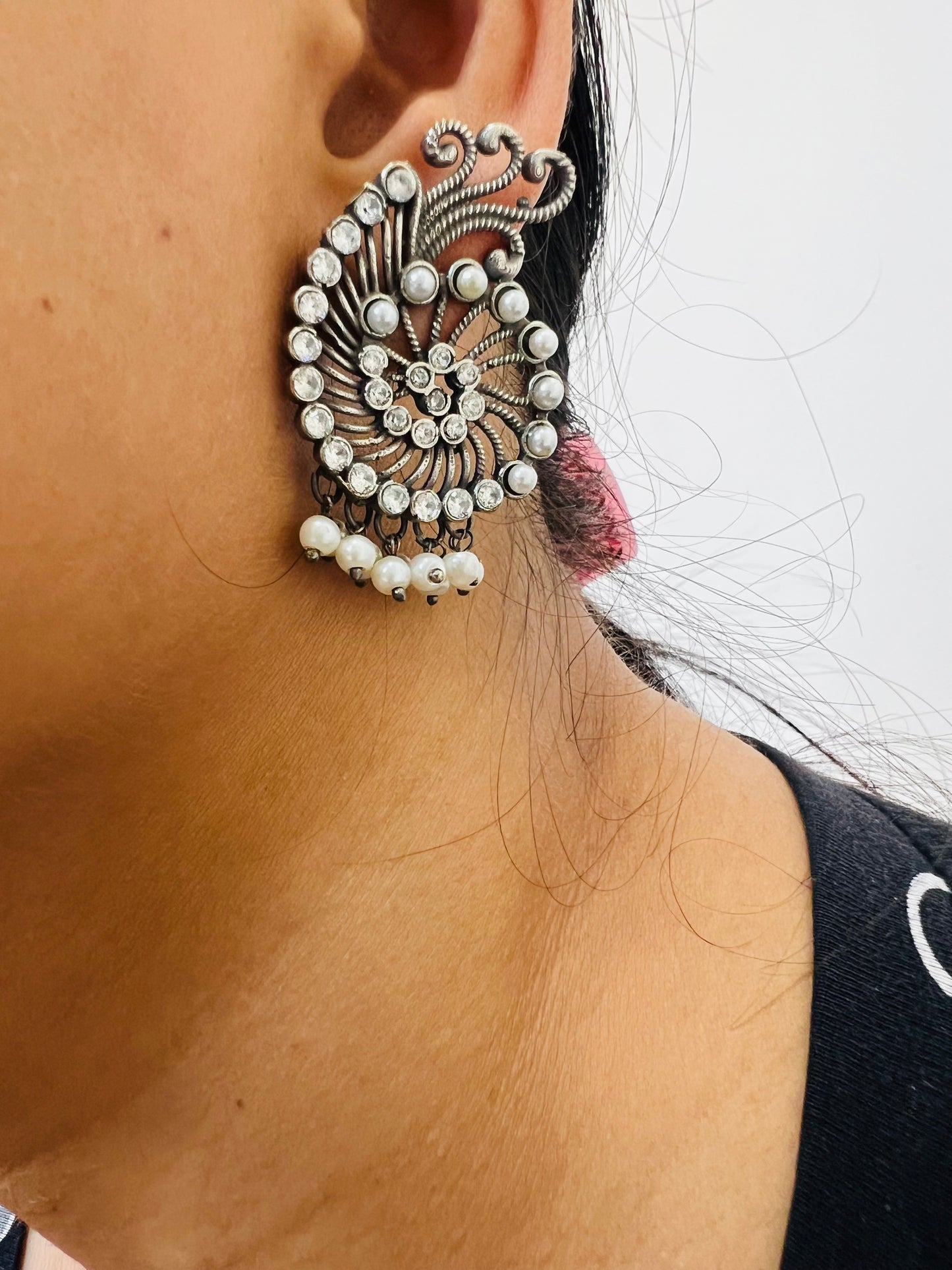 Oxidised Crescent Moon & Floral Dual Finger Ring with Chain