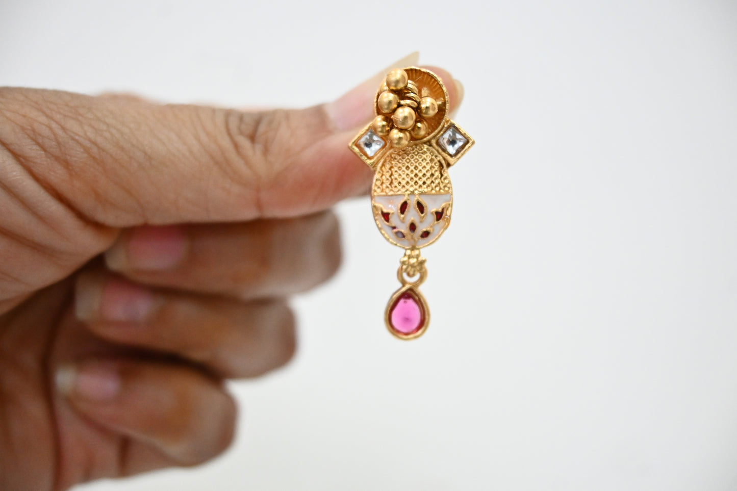 Traditional Kundan Choker Necklace with Meenakari Drops