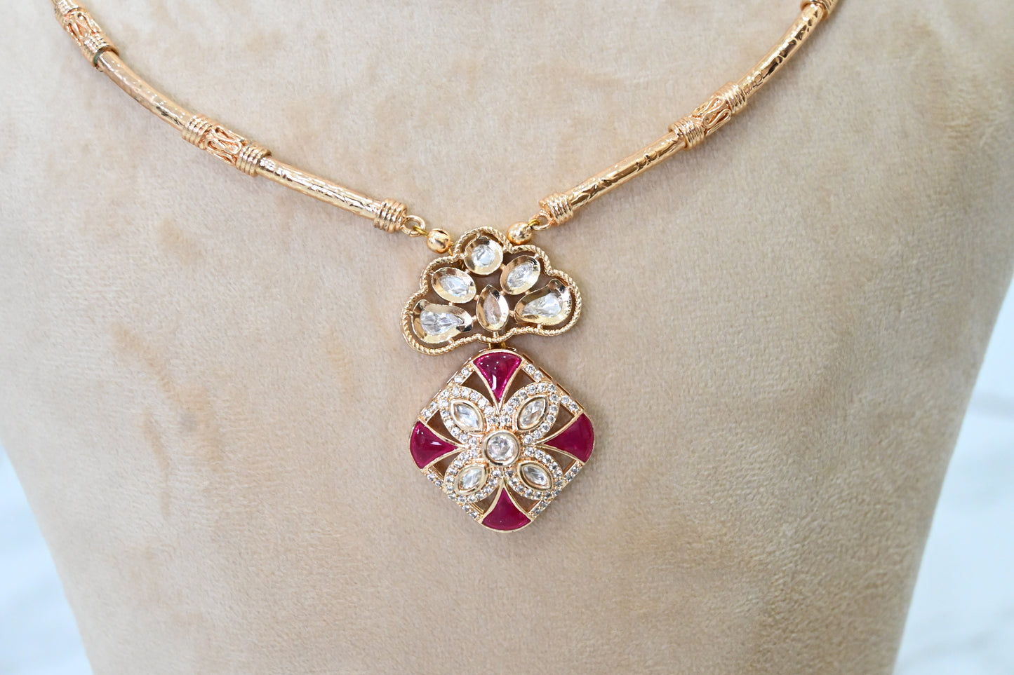 Premium Moissanite Hansli Necklace Set