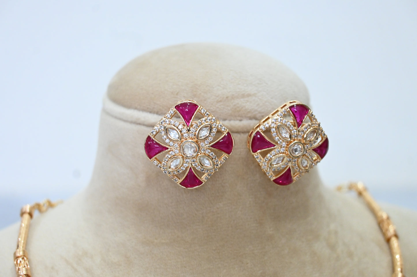 Premium Moissanite Hansli Necklace Set