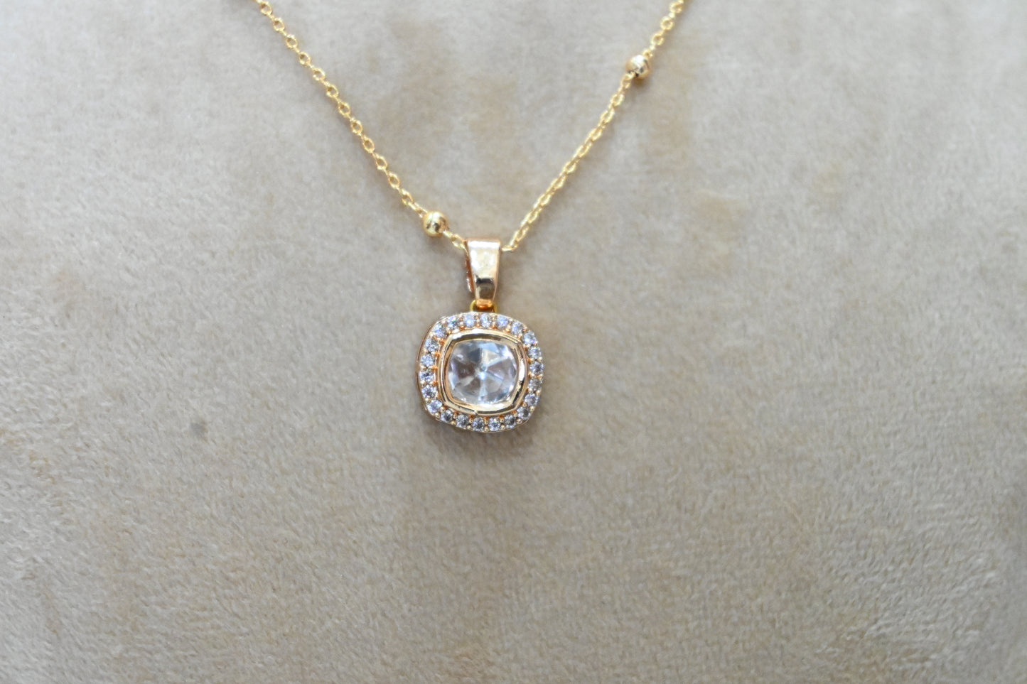 Crystal Halo Pendant Set
