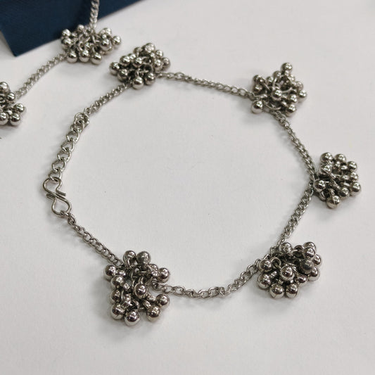 Cluster Bead Charm Anklet