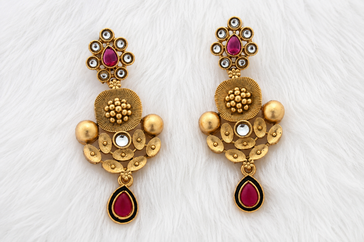 Traditional Kundan Choker Necklace Set